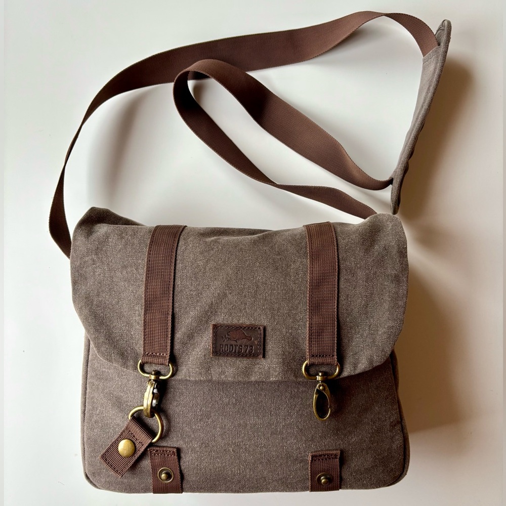 Roots Canvas/Flannel Digital SLR Camera Bag - Unisex